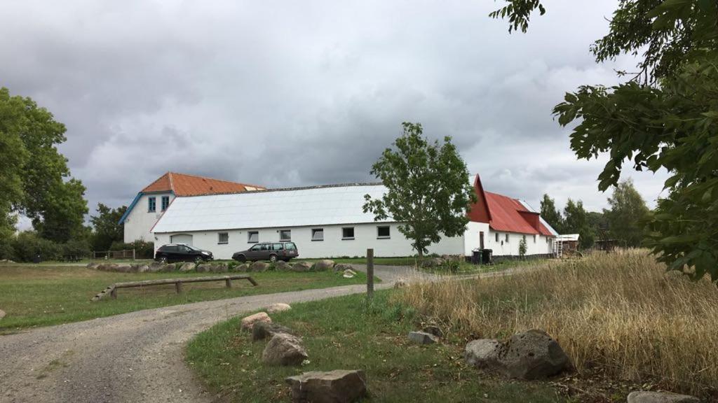 レンネBornholm Majalisアパートメント エクステリア 写真